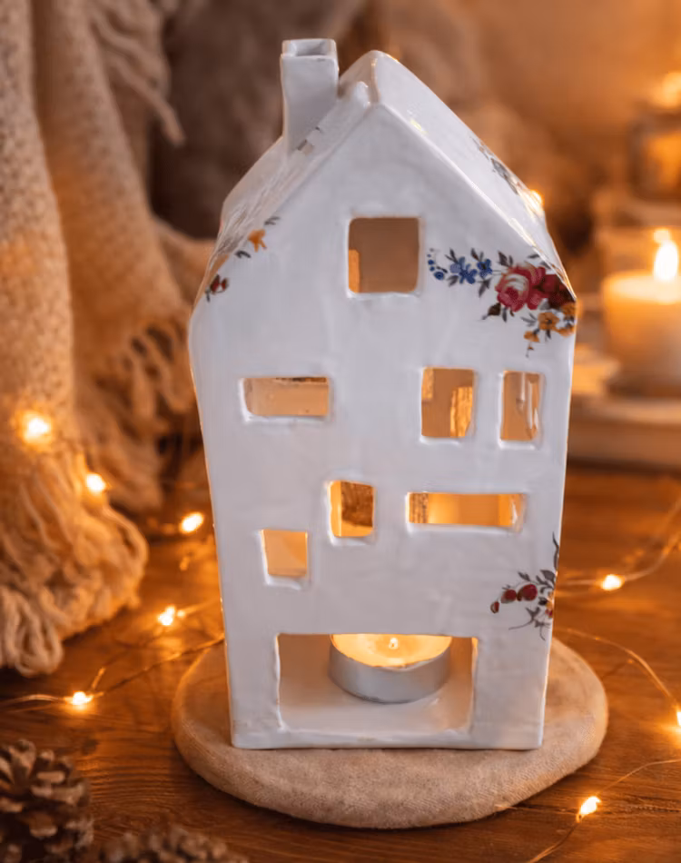 KERAMIKHUS, LJUSLYKTA ROSA BLOMMOR