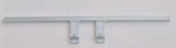 Lång balk för att montera mer än en såmaskin på Berg