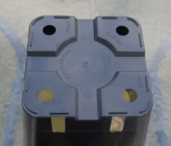 Kraftig 4-kantskruka 20x20x23 cm ca 8 liter / 12 st