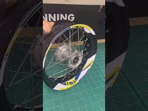 701 Adhesivos para llantas - "Grit"