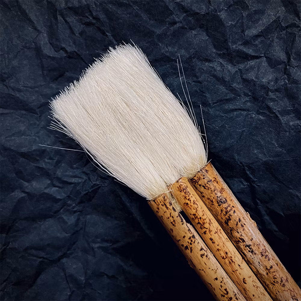 KOMMANDE! Svart tusch-kit med papper!