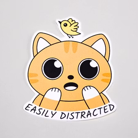 Klistermärke - Easily distracted