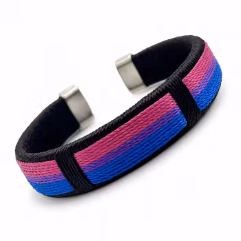Armbånd i fargene fra bi-flagget