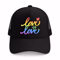 Love is Love – svart caps med regnbuemotiv