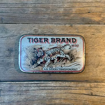 Tiger vintage plåtask