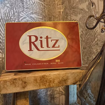 Ritz vintage plåtask röd