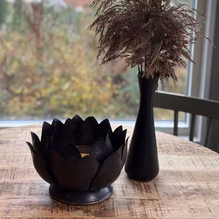 Tea stor rustik ljuslykta svart/mässing