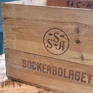 Vintage sockerlåda i  trä modell A4