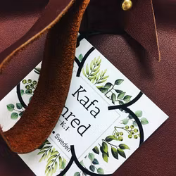 Nyckelring i garvat läder