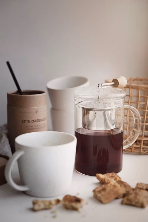 Tekanna i glas/trä