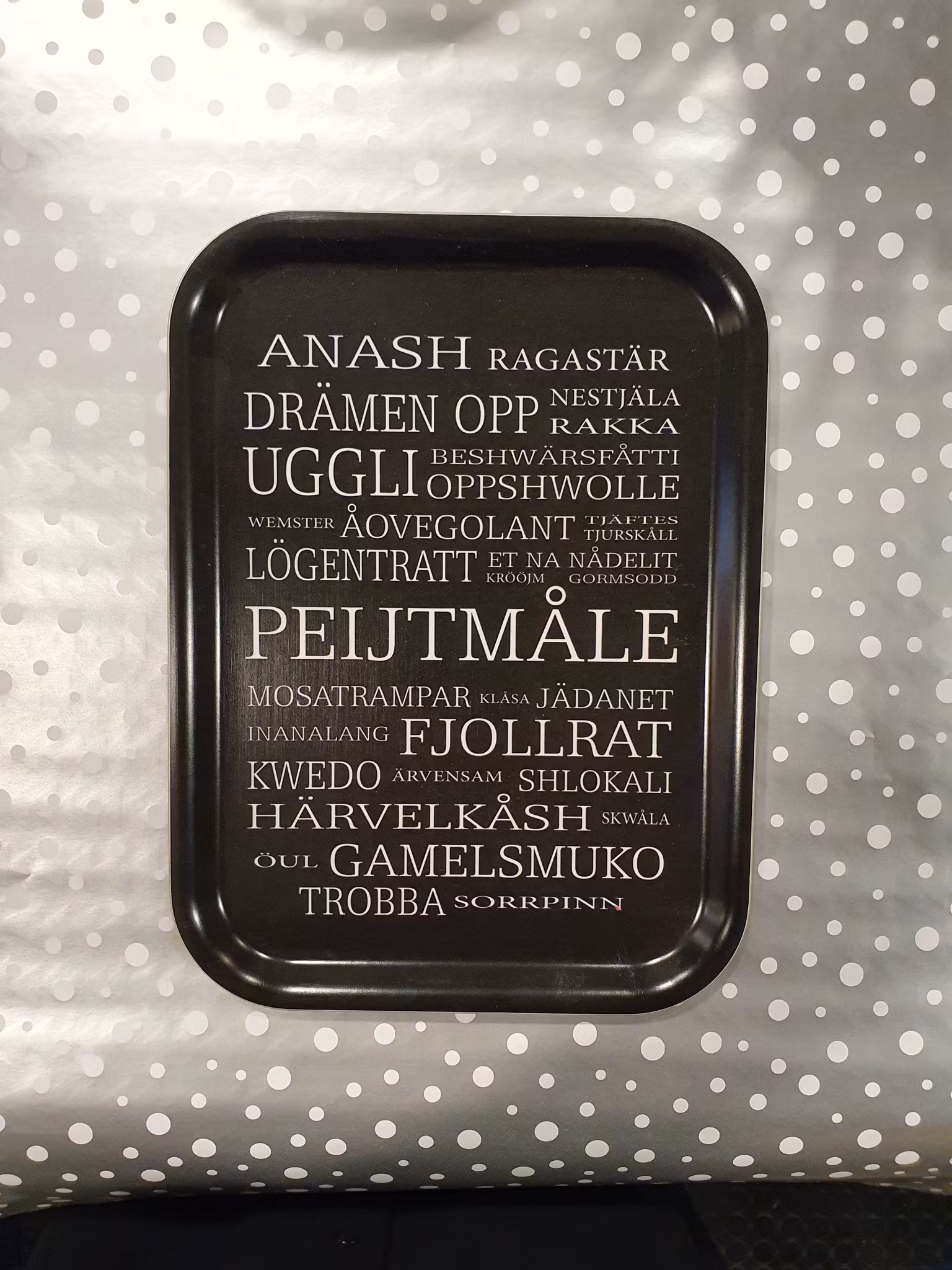 Bricka Pijtmåle 20*27