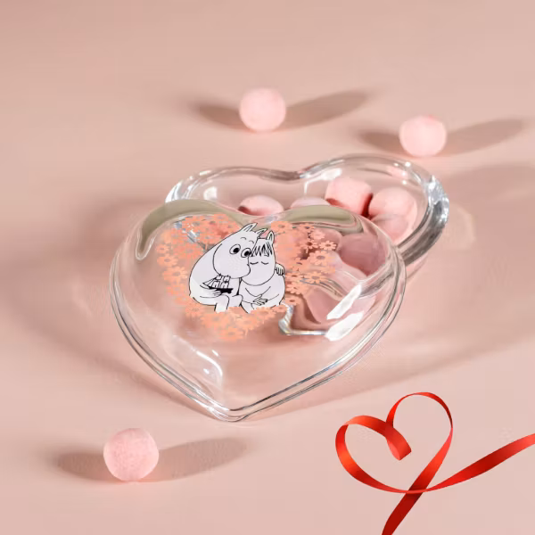 Mumin glasburk tillsammans