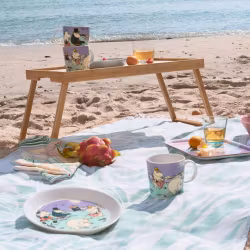 Mumintallrik "en dag på stranden"