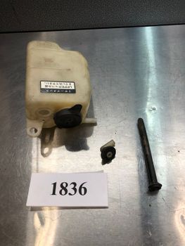 Honda CBR929 -00 Expansionskärl