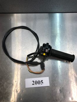 Suzuki UC125 -99 Omkopplare Höger