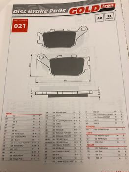 Honda CBR600 VTR1000, Suzuki SV650/1000, Yamaha R1/R6 GoldFren Bromsbelägg (021S3)