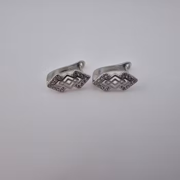 Örhänge med zirgon Silver Smycken 1.4 x 0.6 cm
