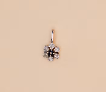 Blomma hänge med diamant Berlock Guld