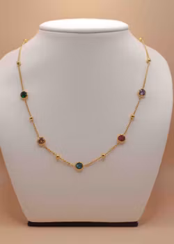 Halsband Guldig Friman Varumärke