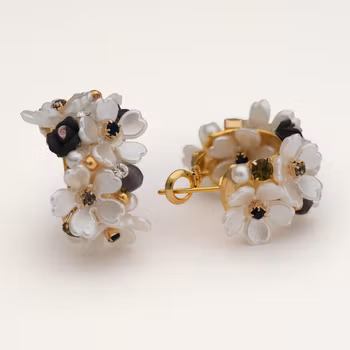 Anastasia earrings - Creme / nightfall Lily & Rose Varumärke