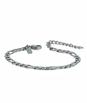 SCOTT Arock Varumärke
• Längd: 19 cm
• Bredd på kedja: 5,4 mm
• Förlängningskedja på 4 cm, vilket kan göra armbandet upp till 23 cm långt