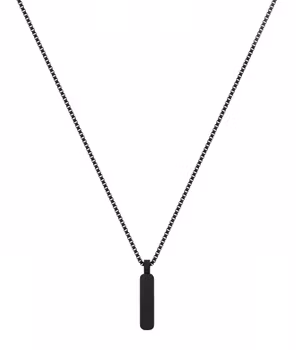 BOONE Plate Arock Varumärke
• Längd: 53 cm - kedjan kan också fästas vid 78 cm
• Bredd: 3 mm
• Längd på hänge: 35 mm
• Bredd på hänge: 7 mm
• Förlängningskedja på 6 cm, vilket kan göra halsbandet upp till 84 cm långt