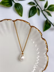 Eva necklace