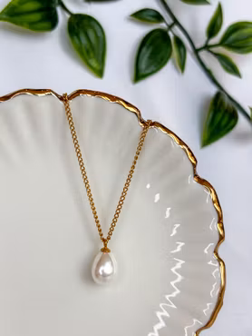 Eva necklace