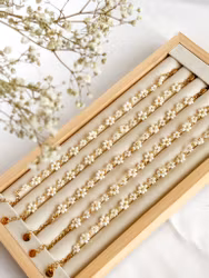 Daisy bracelet