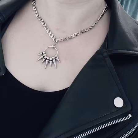 Queen Riot Necklace
