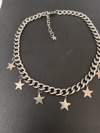Star Chain - Halsband i rostfritt stål med stjärnberlocker