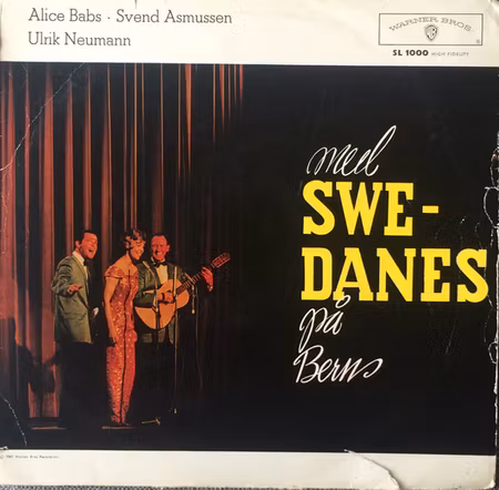 The Swe-Danes & Bengt Hallbergs Trio – Med Swe-Danes På Berns