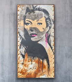 Metal Lady
