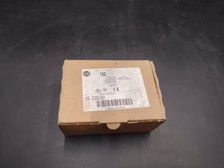 Allen-Bradley 100-C30EJ00 kontaktor 24 V DC – 1 st