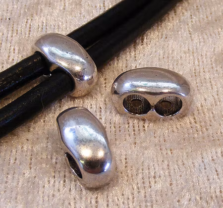 Connector/slider/mellandel, 2 hål, för runda remmar, antiksilver