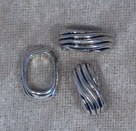 Connector/slider/mellandel, för runda remmar, antiksilver