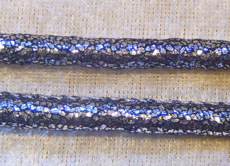 Konstläderrem, glittrande silver/svart, 6-7mm, m stoppn