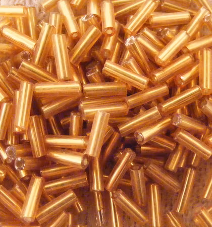 Rocaille, rakt rör, ljus guld