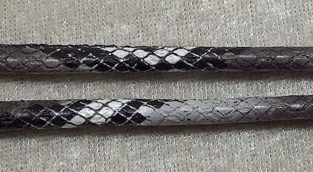 Konstläderrem, ormskinnsmönstrad, 4 mm, svart/grå/vit