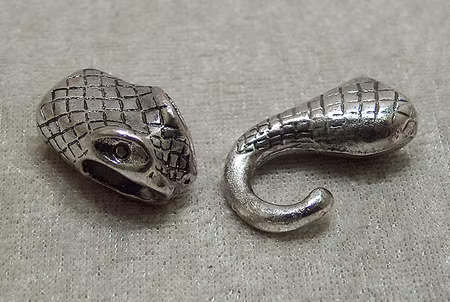 Ormfäste/lås, antiksilver