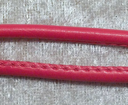 Konstläderrem, fuchsia