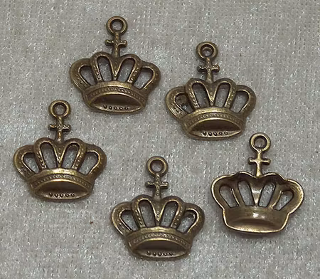 Berlock, Krona, Antikbrons