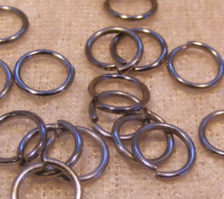 Bindringar, svart, 8x1 mm