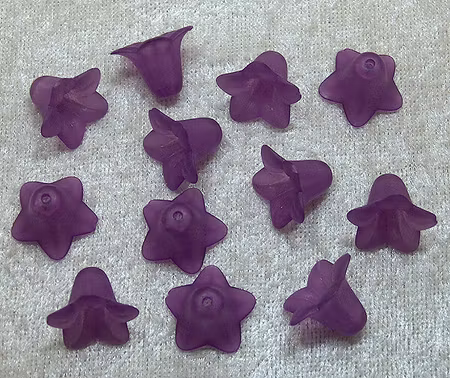 Änglakjol, Blomma/Klocka, Mörklila