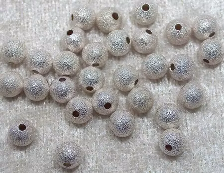 Stardustpärla, silverfärgad, 4 mm