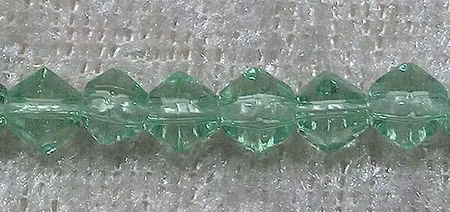 Bicone, Ljusgrön, 4 mm
