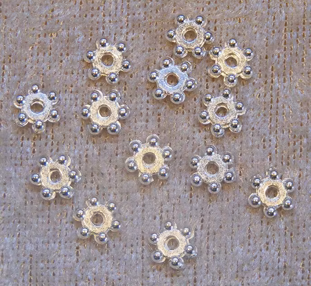 Mellandel, Daisy (glesare), silver, 6,5 mm