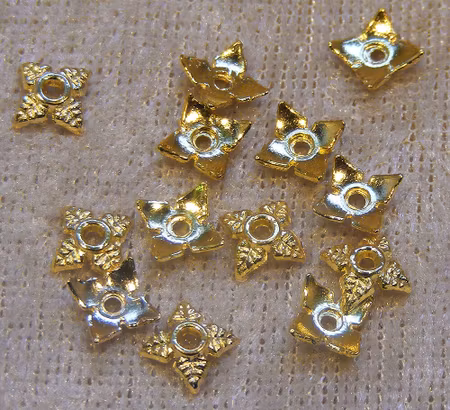 Pärlhatt, 4-uddig, guld, 2:a-sortering