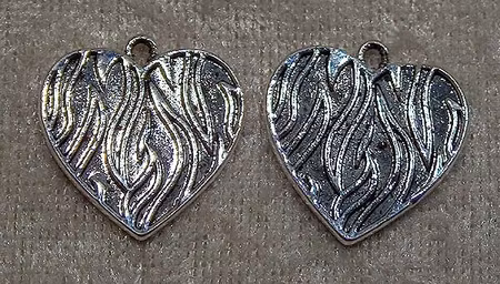 Berlock, Flammande hjärta, antiksilver