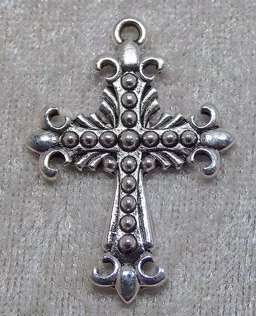 Hänge, Kors, Antiksilver
